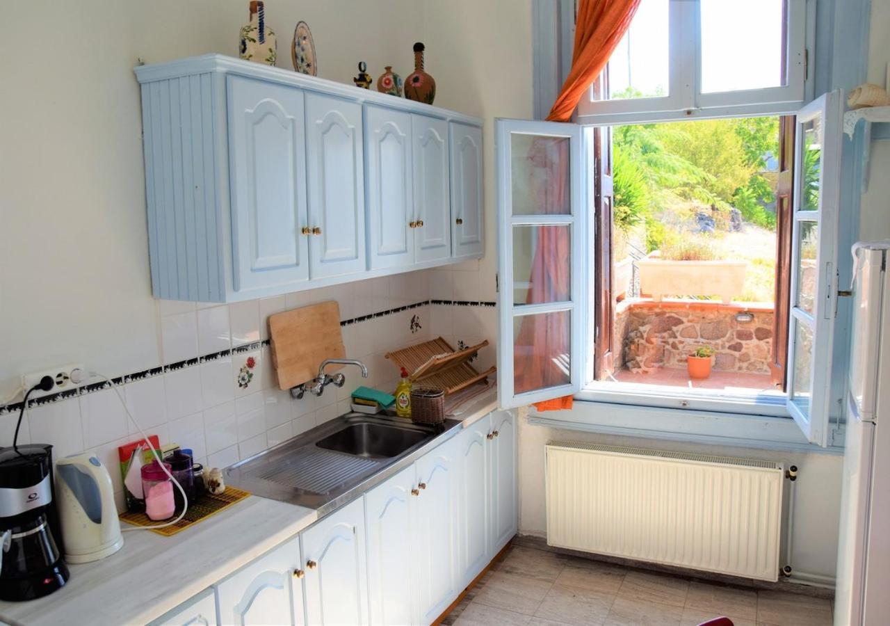 Villa Annie Мітімна Екстер'єр фото